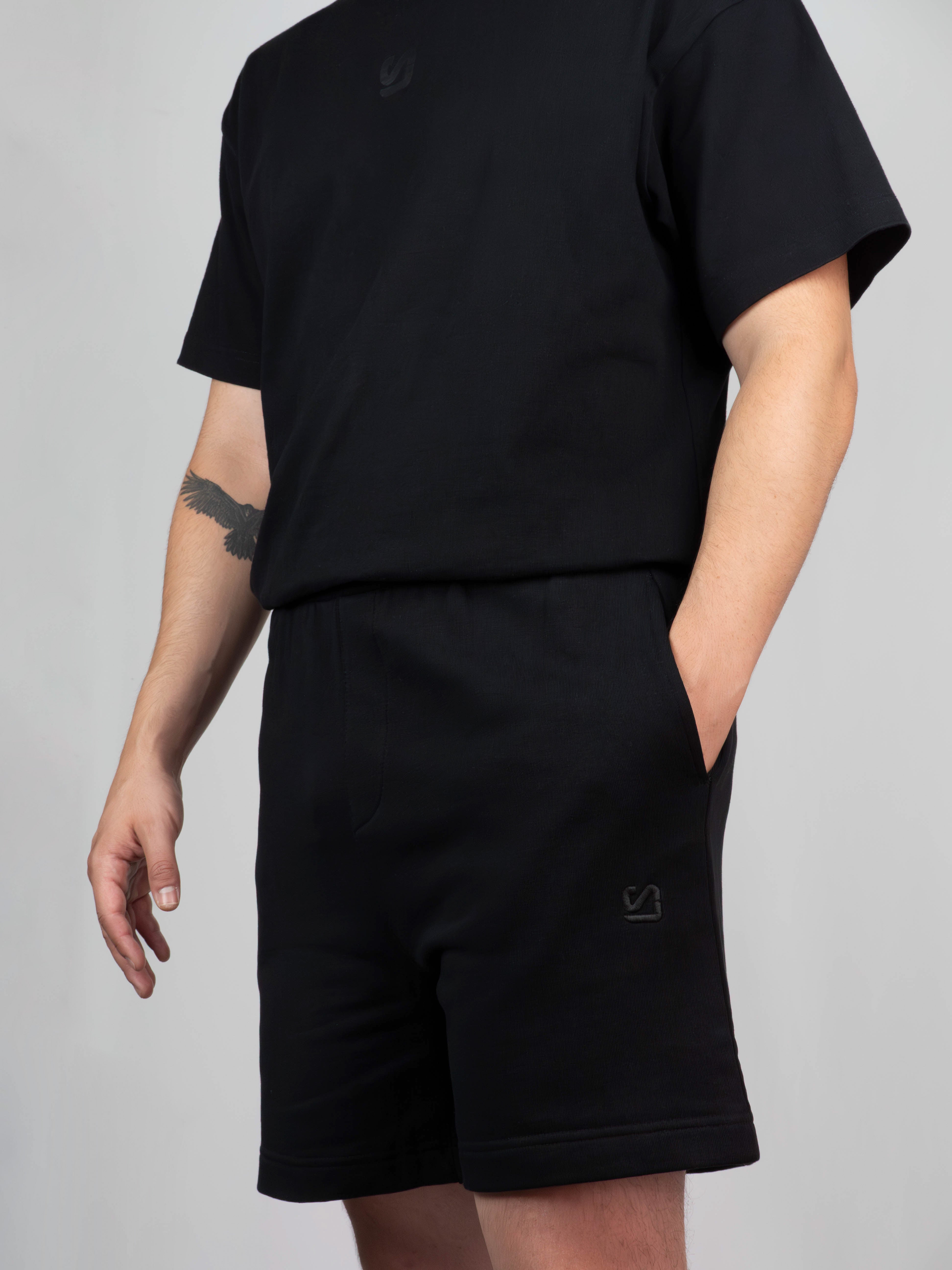 [OG] Black Shorts
